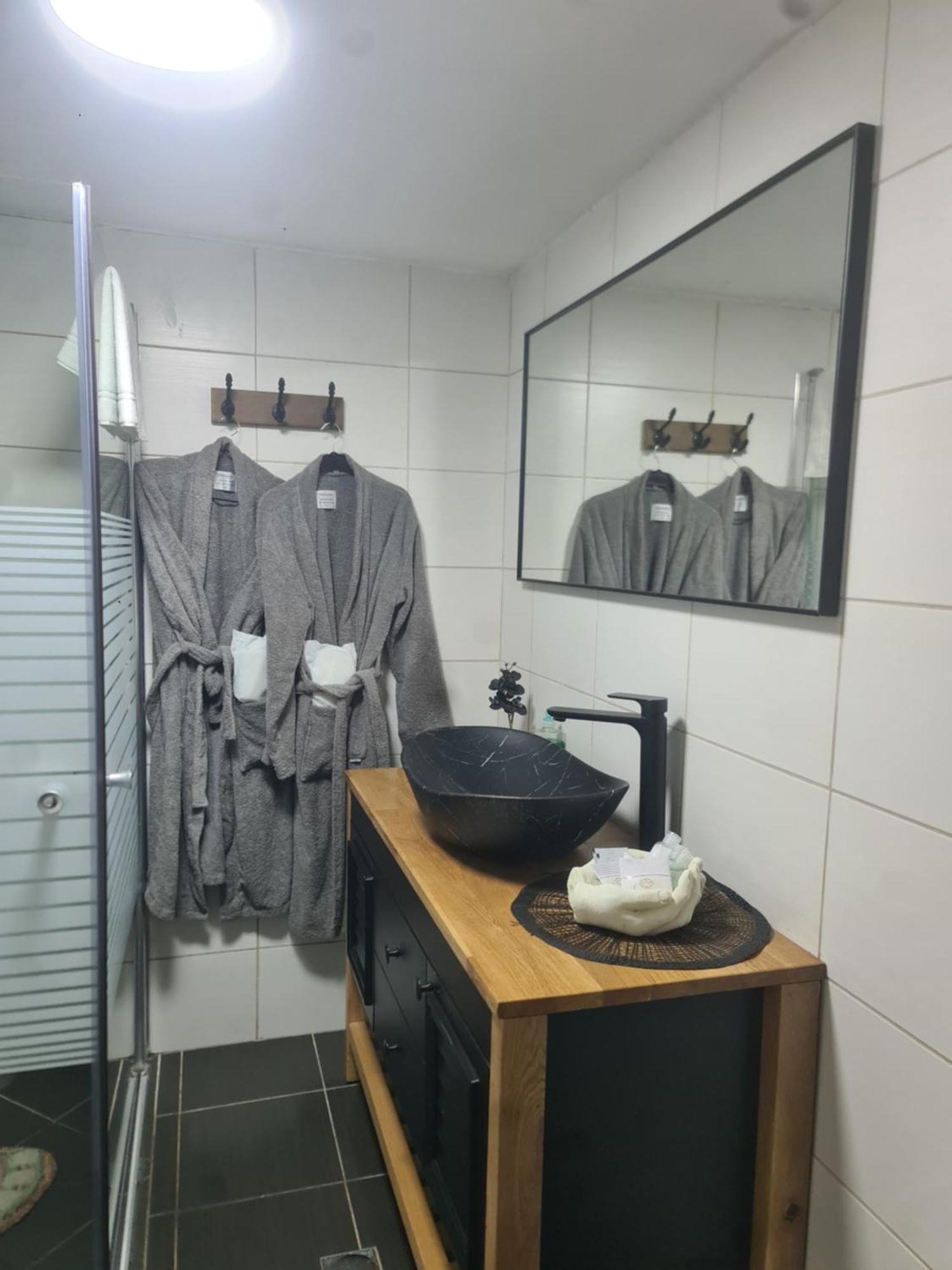 Ronit'S Place Appartement Qiryat Shemona Buitenkant foto