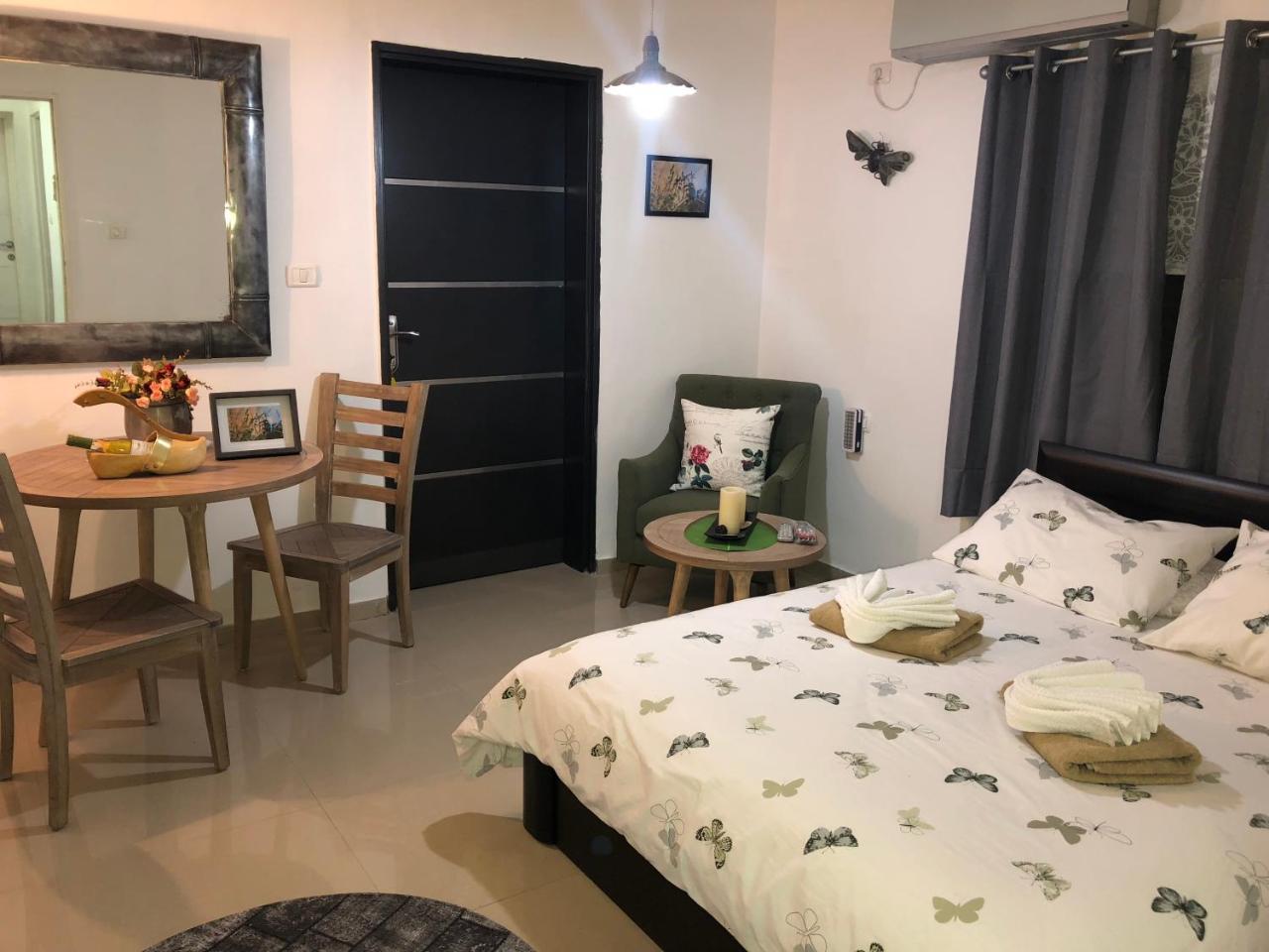 Ronit'S Place Appartement Qiryat Shemona Buitenkant foto